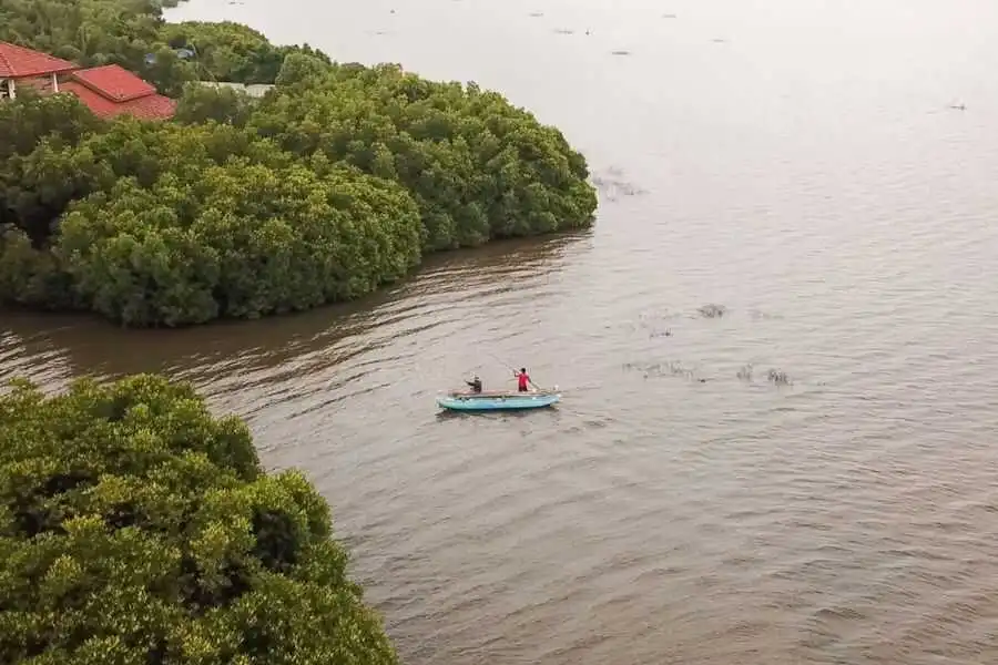 one boat on lagoon negombo sri lanka experiential journey
