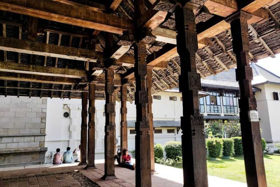 architecture at dalada maligawa in sri lanka experiential journey