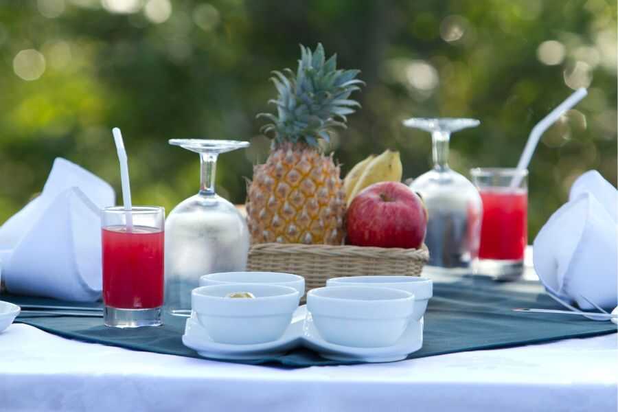table arrangement at mahoora udawalawe in sri lanka experiential journey