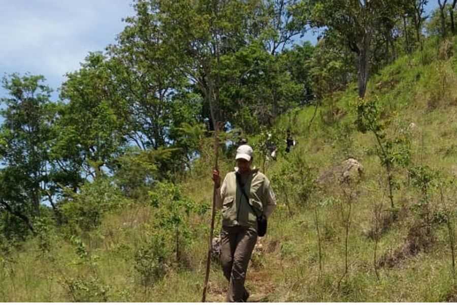 trekking experience at kumbalgama sri lanka experiential journey