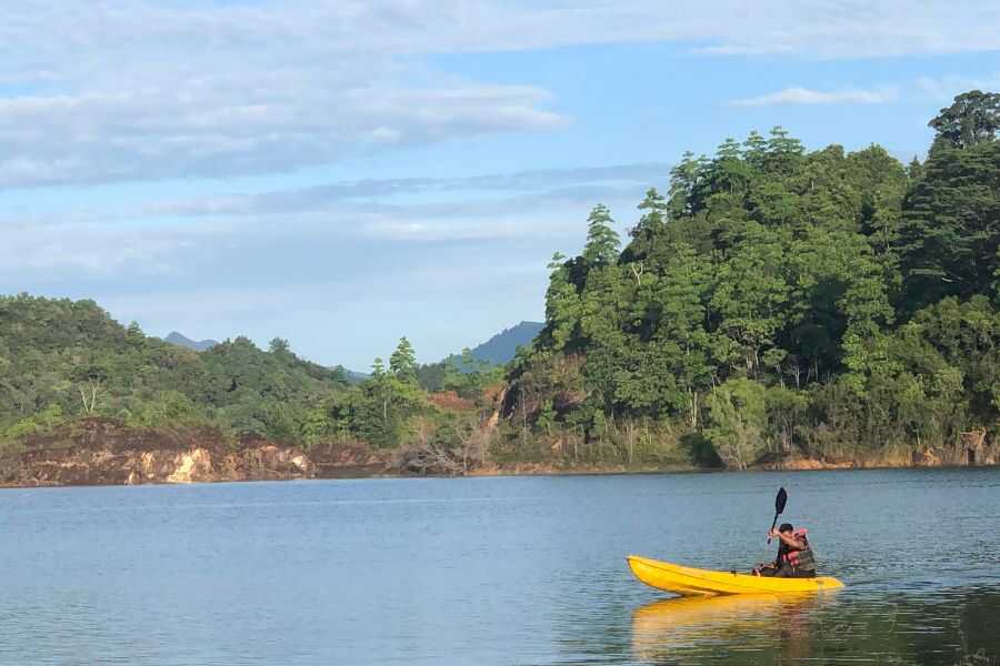 boat riding experience at belihuloya sri lanka experiential journey