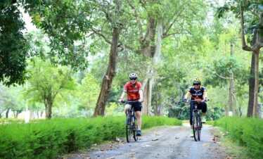 cycling experience at sri lanka experiential journey
