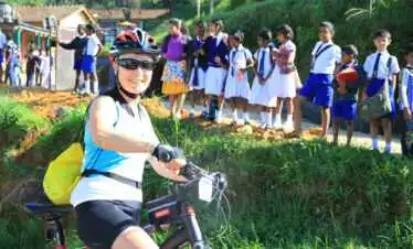 Sri Lankan Highlights on Two Wheels in One Week (Fixed Departure)