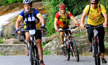 The Ultimate Cycling Tour: Hidden Treasures of Sri Lanka