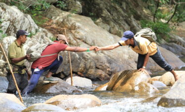 Trekking & Hiking Expedition to Duwili Ella & Elephant Safari in Udawalawe